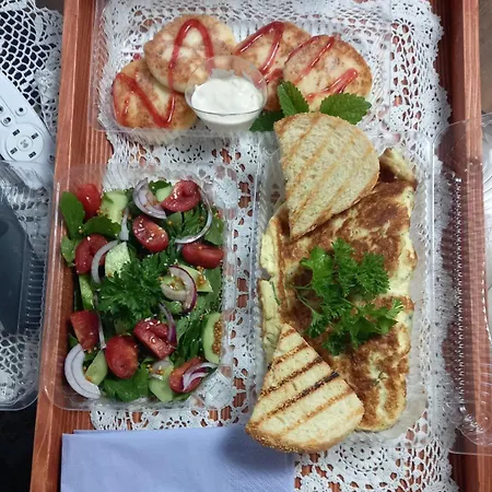 в садибі черемош בית נופש