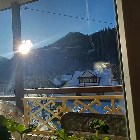 в садибі черемош