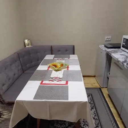 в садибі черемош Krivorovnya