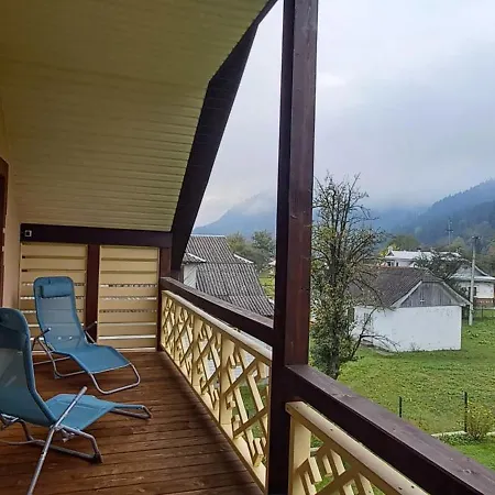 Holiday home іі поверх в садибі черемош *