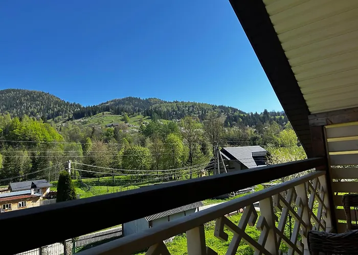 в садибі черемош Holiday home *