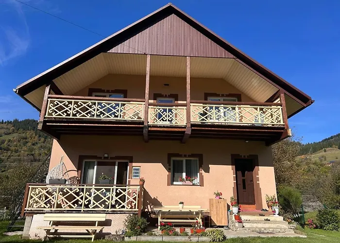 в садибі черемош Holiday home *